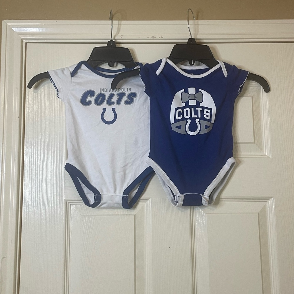 NFL Indianapolis Colts Bayb Bodysuit Set Size: 12 Months